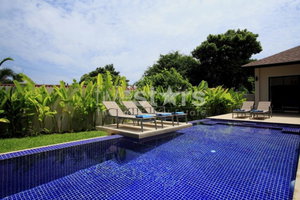 3-bedroom pool villa close to Nai Harn Beach 4275630350