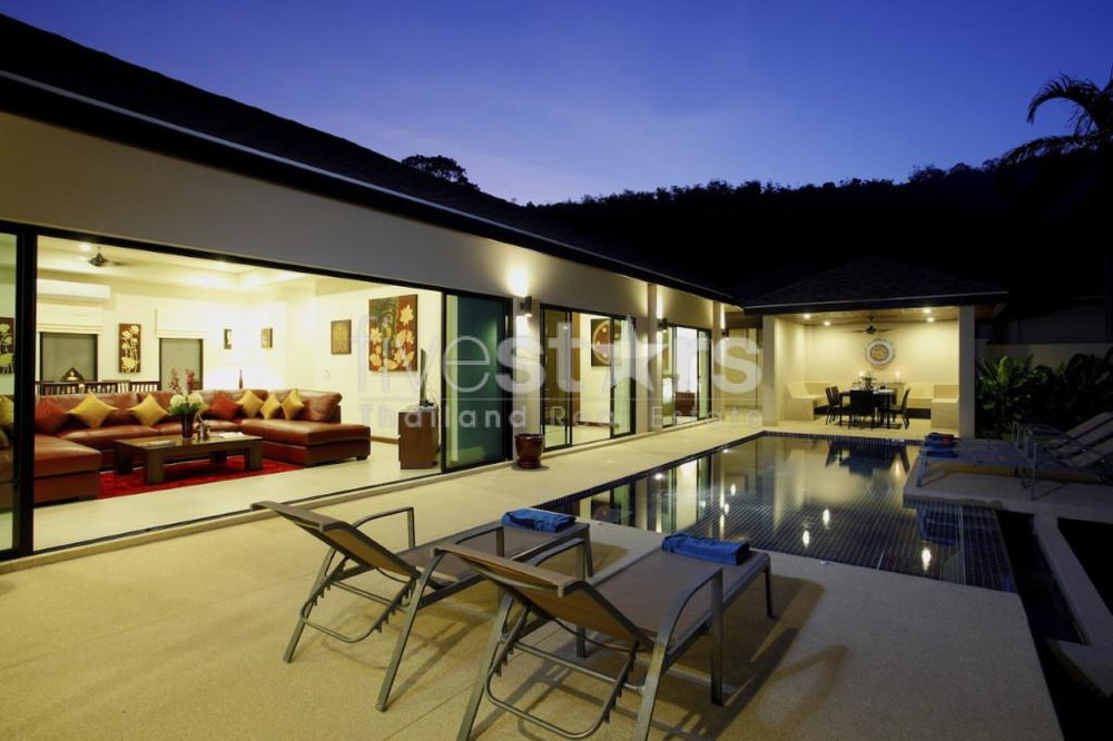 3-bedroom pool villa close to Nai Harn Beach 4275630350
