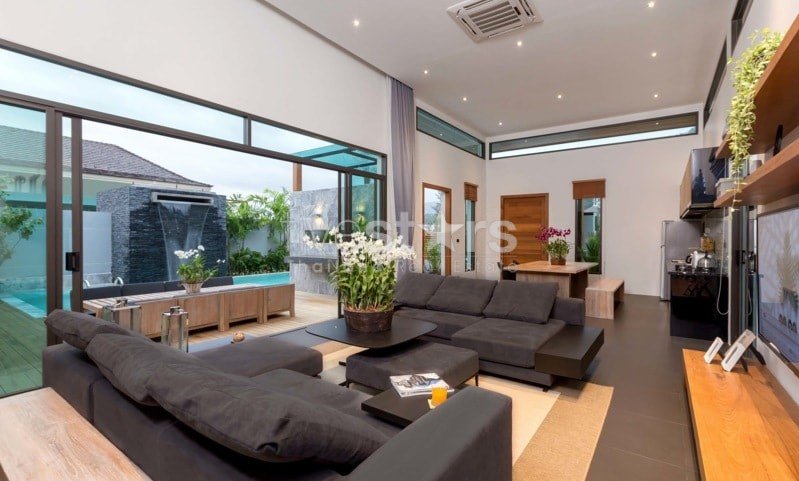 3-bedroom high-end villa for sale near Kamala Beach 2248892072