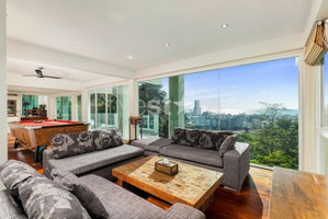 Amazing 7 bedrooms sew-view villa for sale on Patong hill 3864352904