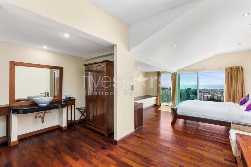 Amazing 7 bedrooms sew-view villa for sale on Patong hill 3406426617