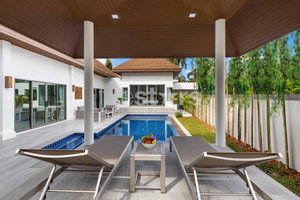 brand new 4 bedroom villa ready to more in for sale in Rawai, Phuket. 1136589408
