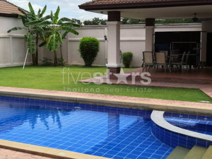 4 bedroom single house private pool for sale in Banglamung Chonburi 2980340594