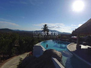 4-bedrooms villa with panoramic sea views in Hua Thanon 1300542198