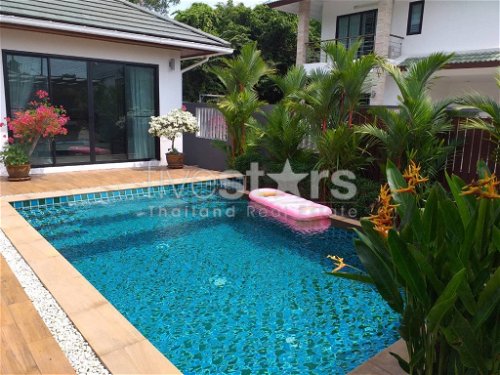 3 bedroom house with private pool for sale in Bangrak, Koh Samui 138857193