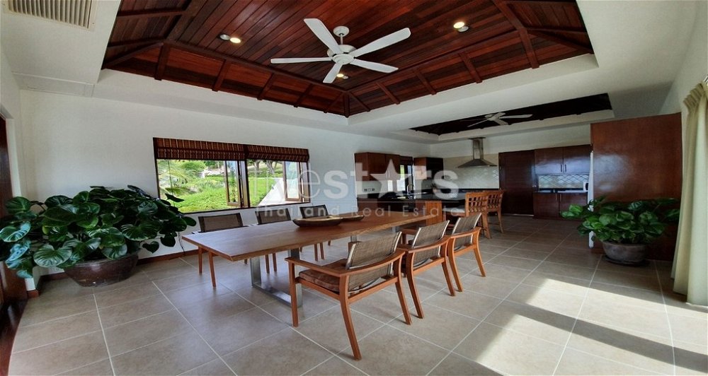 4-bedroom sea view villa for sale in Bang Por 762584745