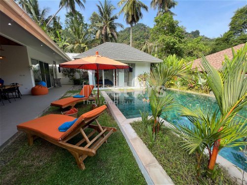 Balinese style villa with 3 bedrooms for sale in Lamai 3533284818