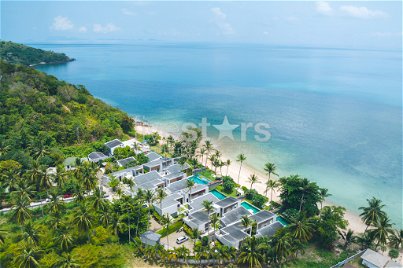 Beach front pool villa for sale in Koh Samui. 3090082020