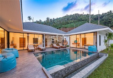 3 bedroom villa for sale Lamai beach 1742287430
