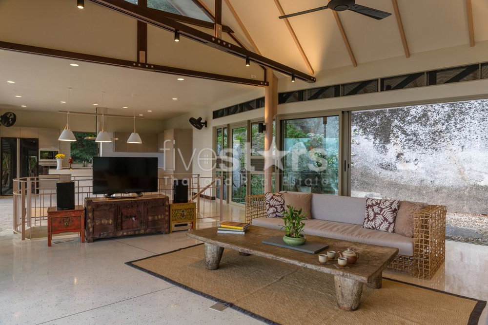 Amazing 4 bedrooms seaview villa for sale Laem Set 647654429