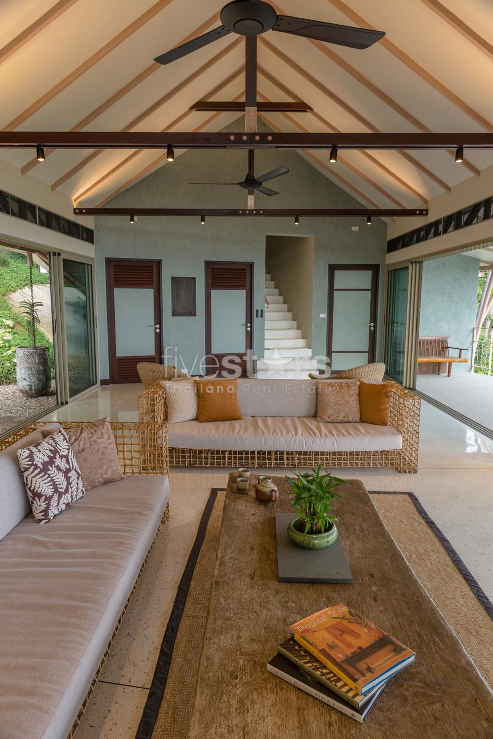 Amazing 4 bedrooms seaview villa for sale Laem Set 647654429