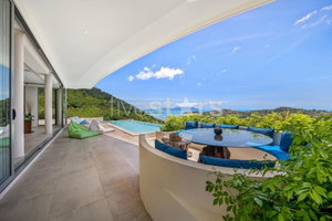 Stunning 5 bedrooms villa for sale in Plai Laem 1093673441