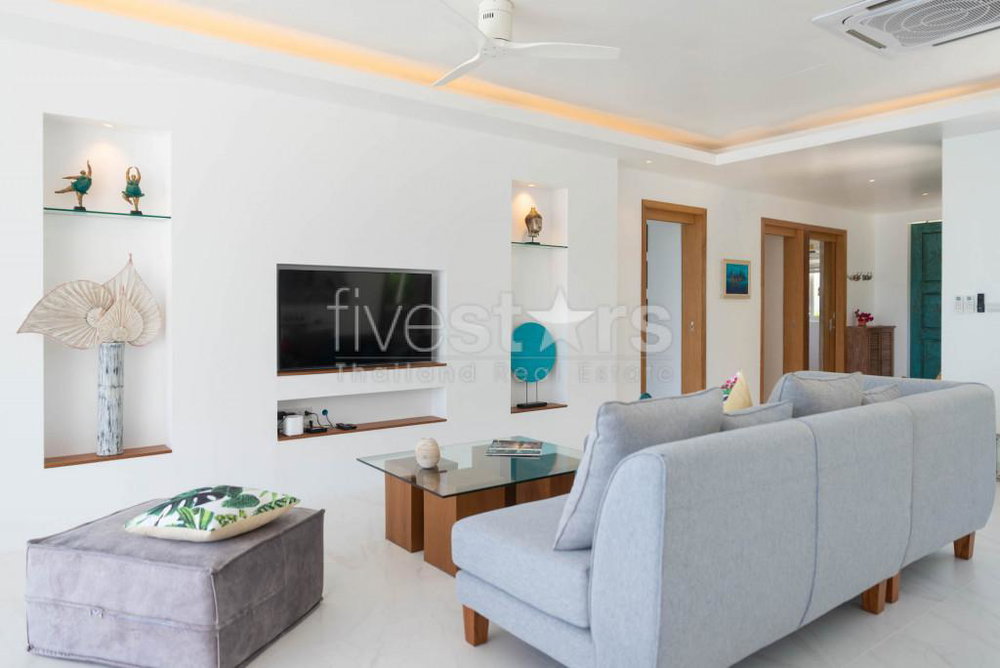 Modern 4 bedrooms villa for sale in Chaweng noi 4040338272