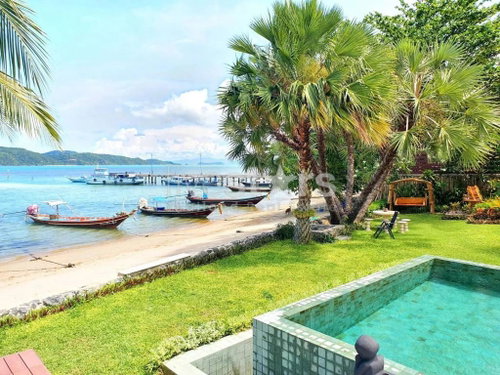 BEAUTIFUL BEACHFRONT VILLA NEAR TONG KRUT 209016297