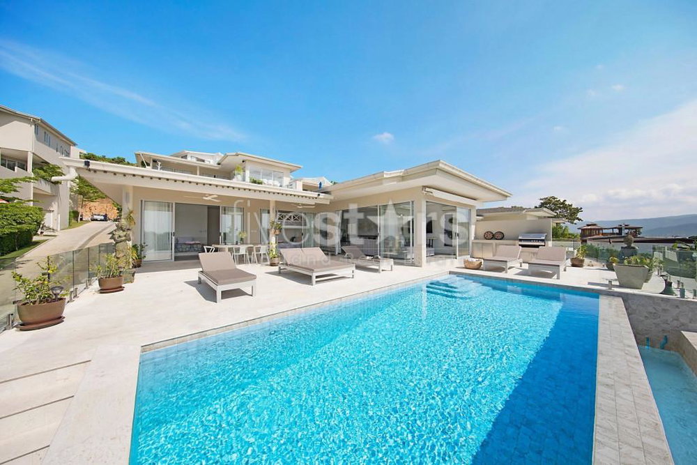 LUXURY SEAVIEW VILLA 4 BEDROOM 2507932755