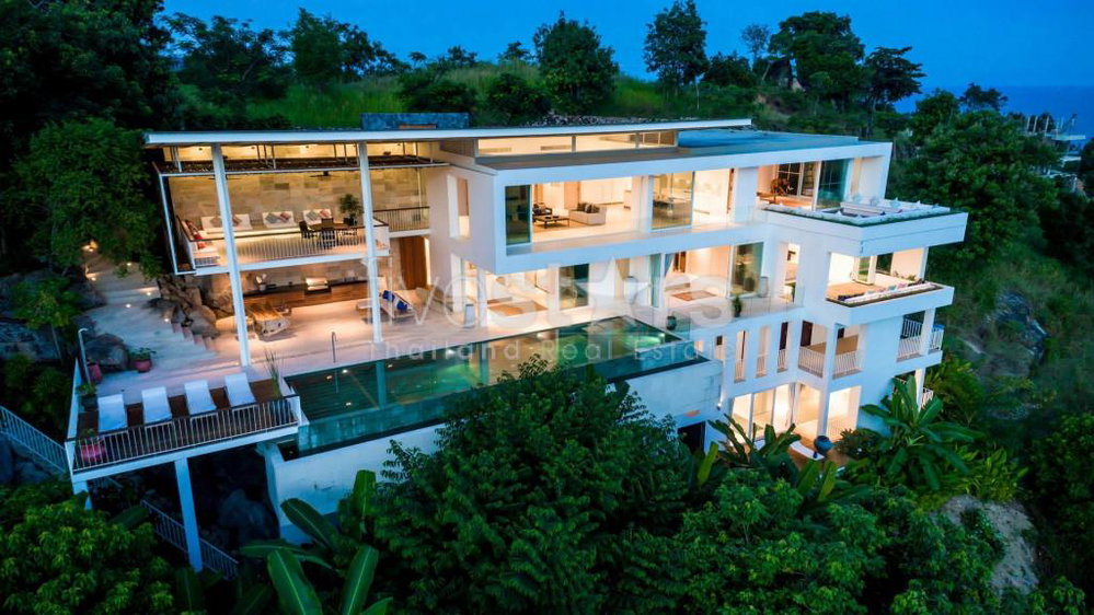 LUXURY VILLA IN TALING NGAM 3107754889