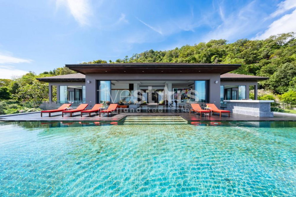 SEA-VIEW VILLA IN UPSCALE NEIGHBORHOOD 2419266262