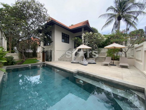 3 bedrooms colonial style villa for sale in Chaweng Hill 3361047887