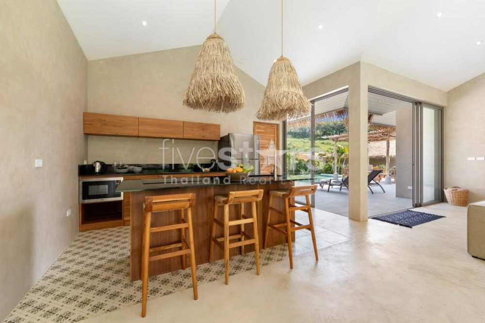 new balinese style villa with 2 bedrooms for sale in Koh Samui 956875553