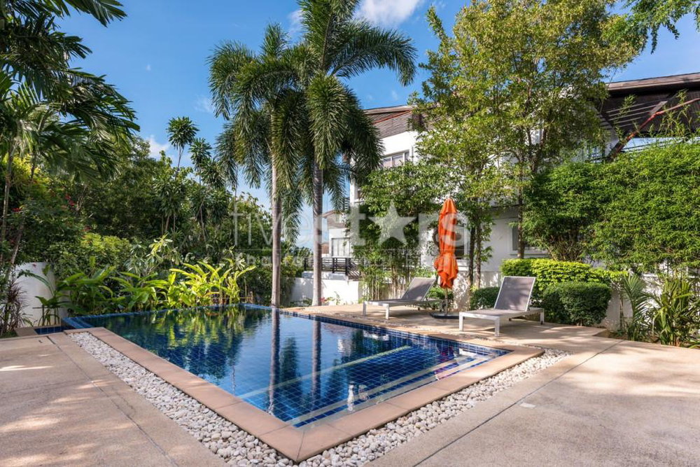 4 Bedrooms Villa for sale in Pai Leam, Koh Samui 1889838942