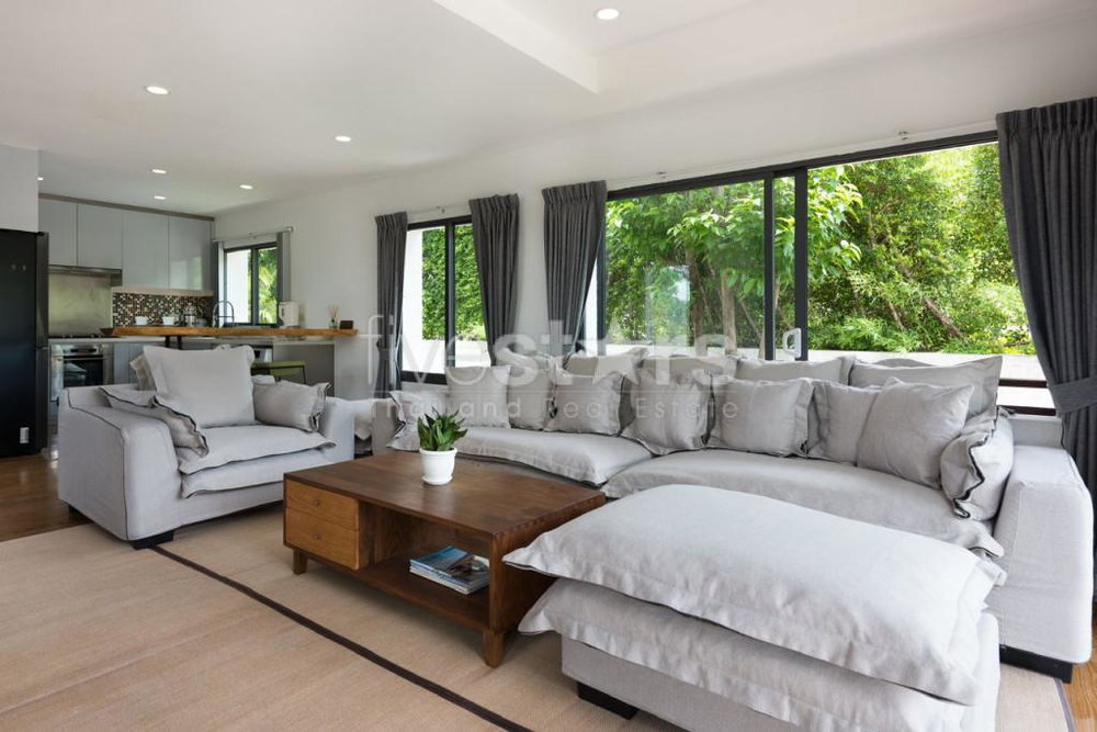 4 Bedrooms Villa for sale in Pai Leam, Koh Samui 1889838942