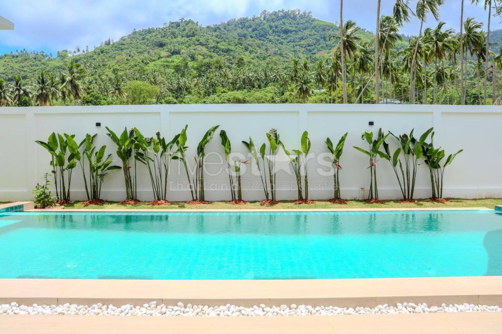 Luxury 3 Bedroom Villa For Sale in Lamai 810954437