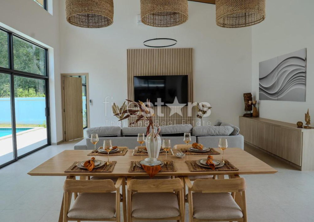 Modern 3-Bedroom Villa for Sale in Lamai 1294064256
