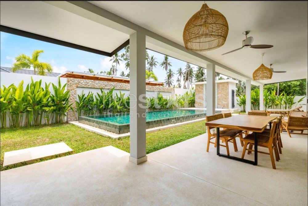 3-Bedroom Luxury Modern Balinese-Style Villa for Sale – Maenam, Koh Samui 2319734326