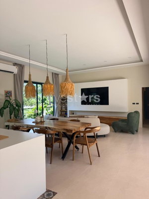 Tropical 3-Bedroom Villa in Lamai for Sale 4207483540