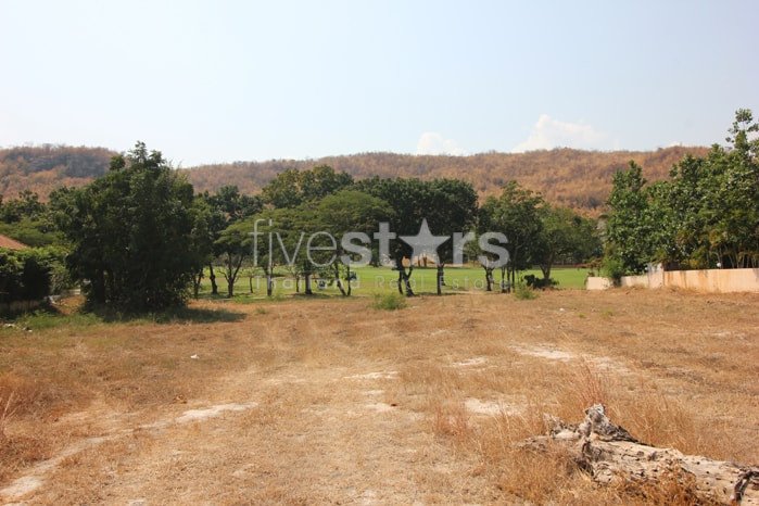 Land Plot for Sale at Palm Hills Golf Course 2034533990