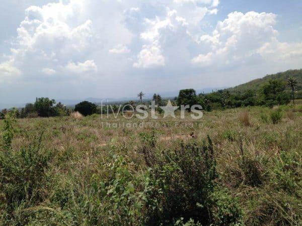 16 Rai of Beautiful View Land very Near Banyan Golf Club 98894237