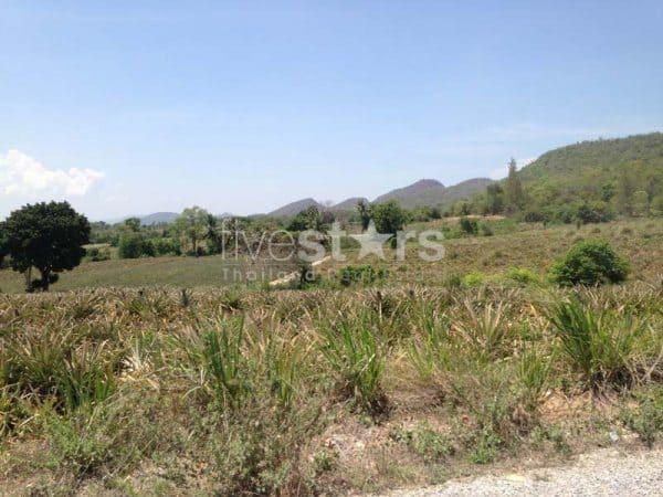16 Rai of Beautiful View Land very Near Banyan Golf Club 98894237