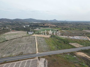 Prime Chanot Land For Sale Off Soi 112 Near Hua Hin City 462681285