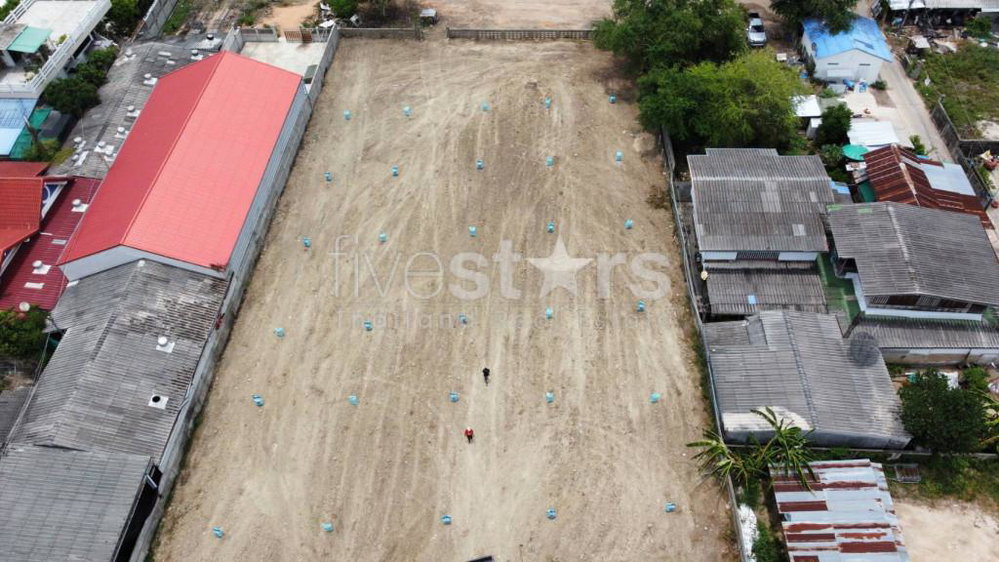 Absolute Beachfront Land Close to the Novotel in Cha Am 1309662139