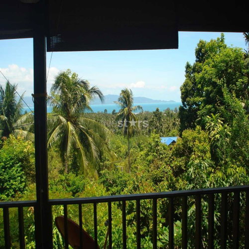 Great sea view land with two villas 3031693309