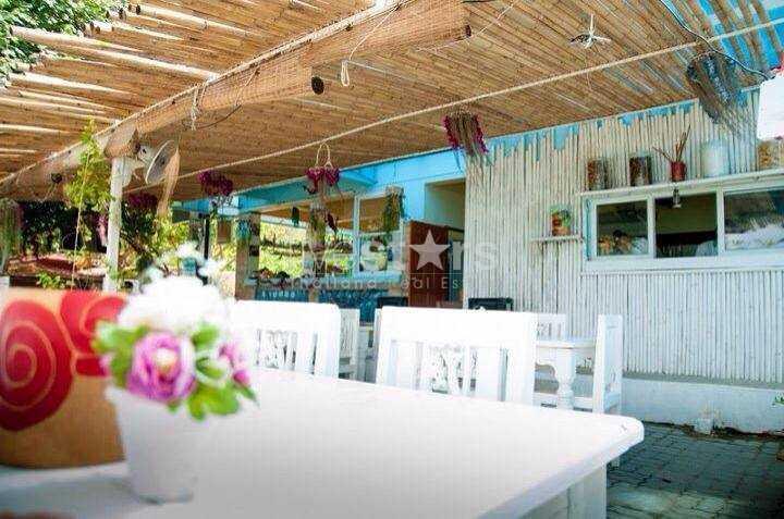 Beach front hotel with 21 rooms 3771530989
