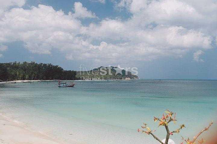 Hotel of 12 rooms on the beach front on the north coast of the island 1211450669