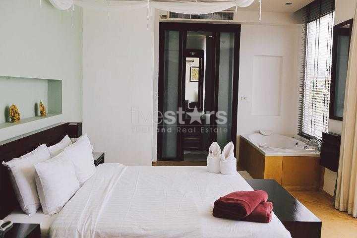 Hotel of 12 rooms on the beach front on the north coast of the island 1211450669