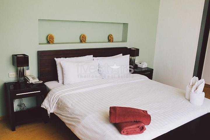 Hotel of 12 rooms on the beach front on the north coast of the island 1211450669