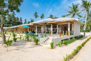 Beachfront Residence with 4 Villas for Sale – Ban Tai Beach, Koh Phangan 3985845884