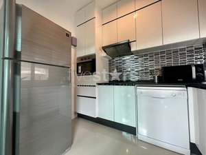4-bedroom modern townhouse for sale close to MRT Yaek Tiwanon 2094802291
