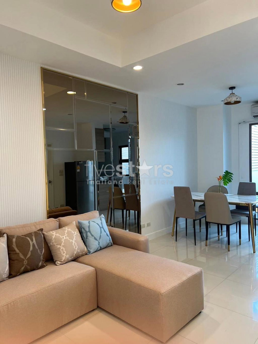 Townhouse 3-Bedroom for rent on Bangchak 1429758334