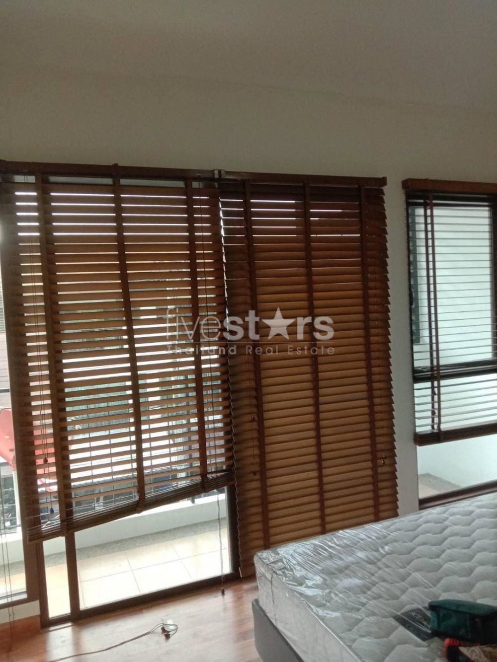 Townhouse 3-Bedroom for rent on Bangchak 1429758334
