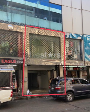 Commercial building for sale on Pratu Nam Intersection 2611298209