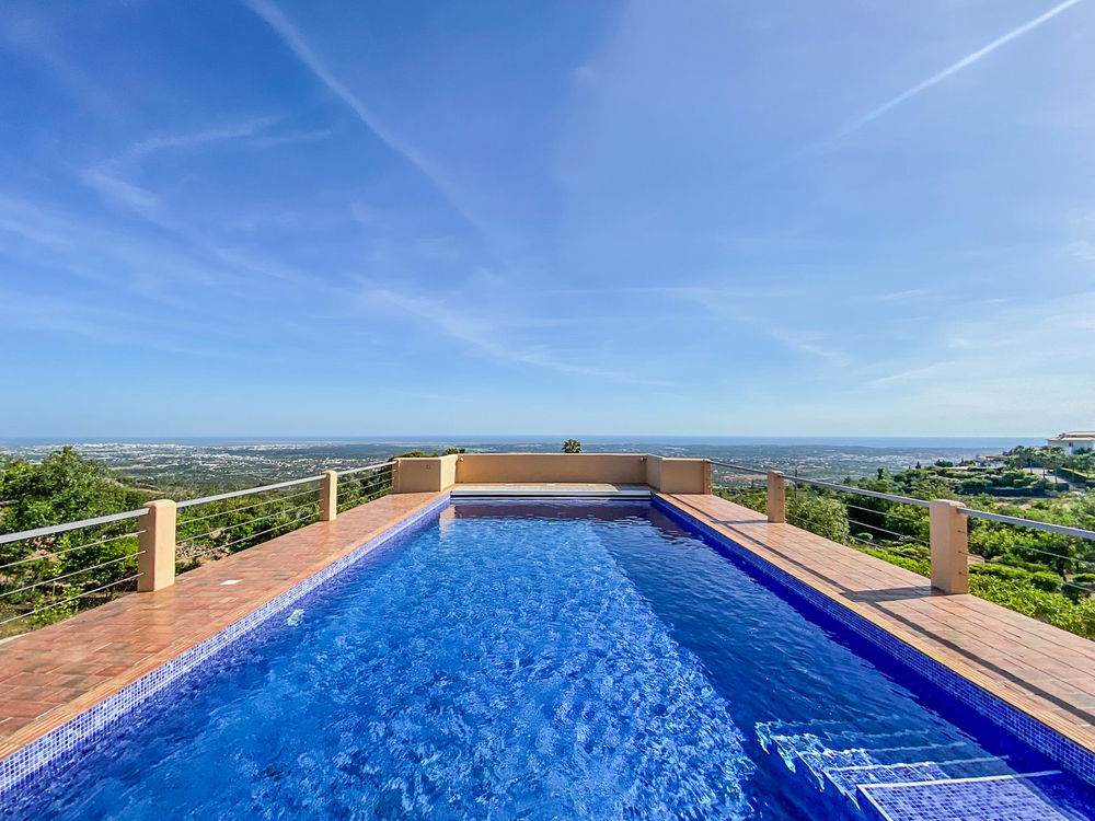 Prestigious property with an amazing sea view in Goldra : UNIQUE 2808436539