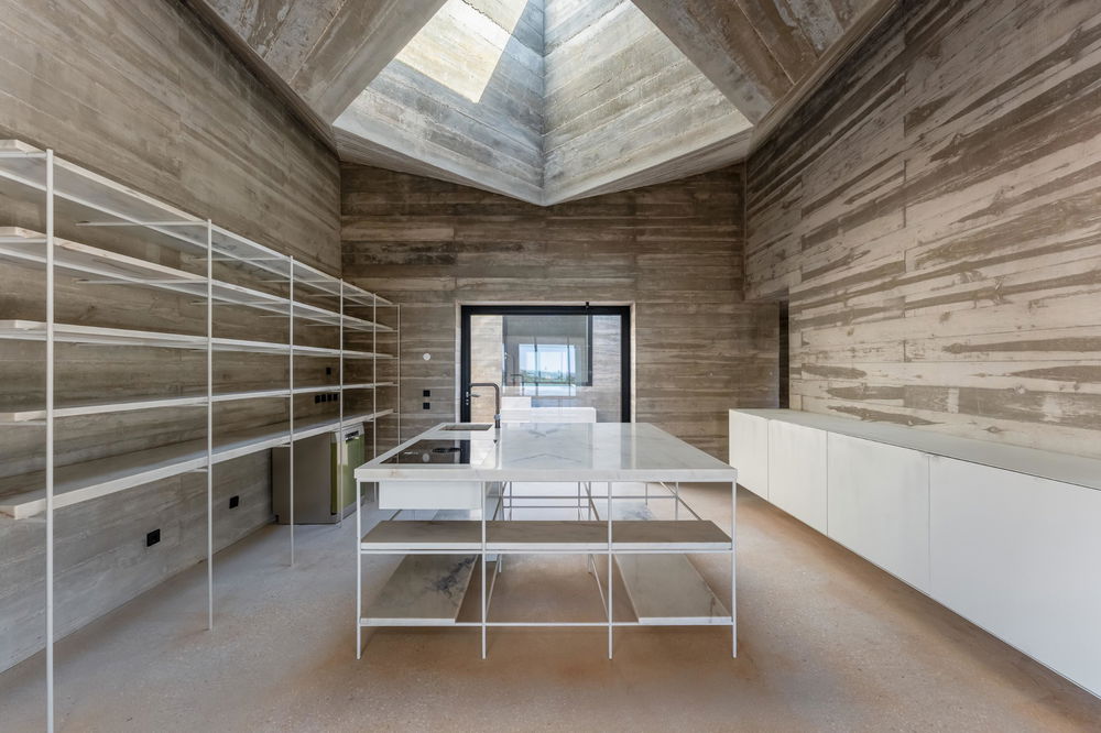 Architectural masterpiece in Santa Bárbara de Nexe 3325427496