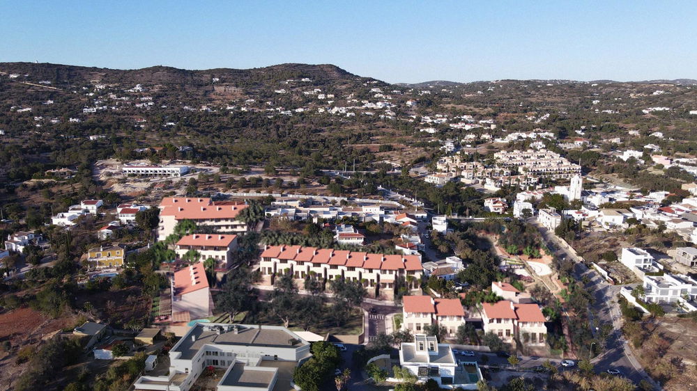 Exceptional Investment opportunity in the Heart of Santa Bárbara de Nexe – plot for 28 apartments 4207167213