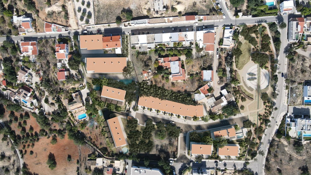 Exceptional Investment opportunity in the Heart of Santa Bárbara de Nexe – plot for 28 apartments 4207167213