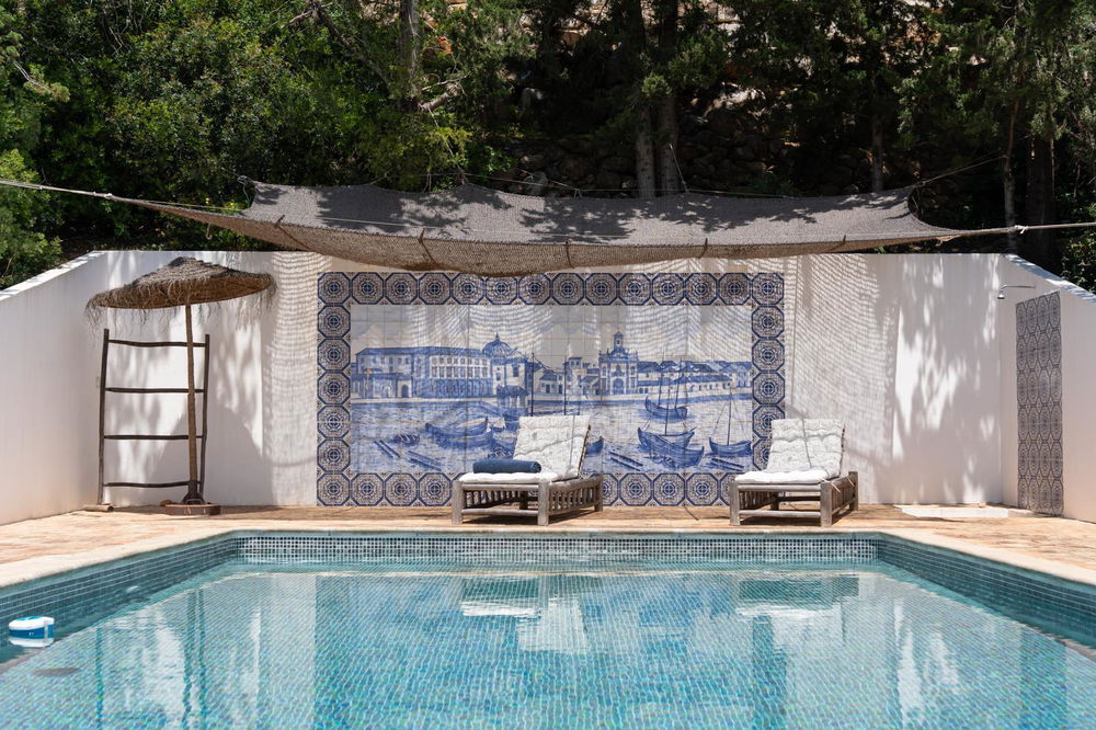 Impressive 4 bedroom mansion with a fabulous sea view in Santa Barbara de Nexe 4065646775