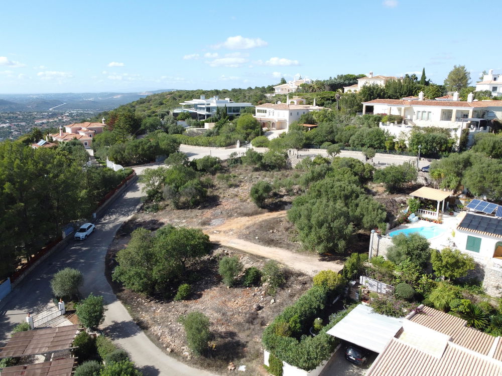 Building plot with approved project in one of the most prestigious and exclusive areas in Algarve 3360307832